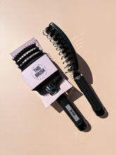 Load image into Gallery viewer, KB Hair Extensions Vent Brush