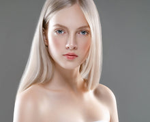 Load image into Gallery viewer, Platinum Blonde #90 Deluxe Clip-in hair extensions
